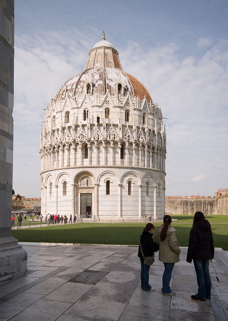 Battistero di San Giovanni, Pisa Italy