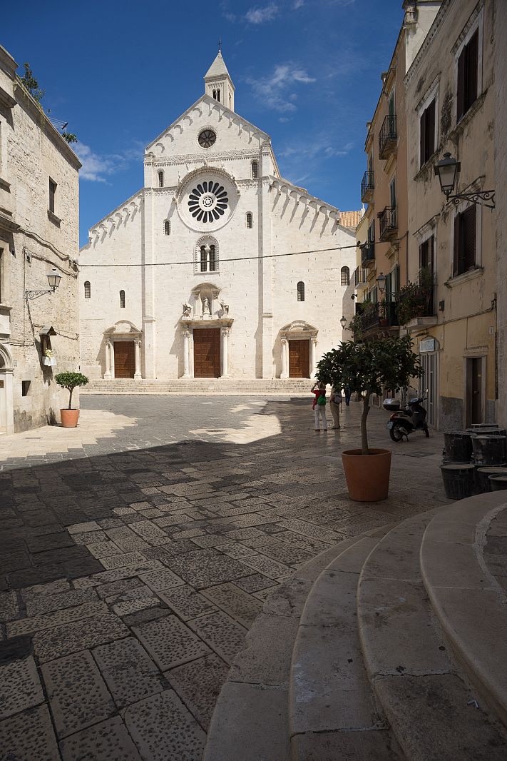 San Nicola, Bari, Italy